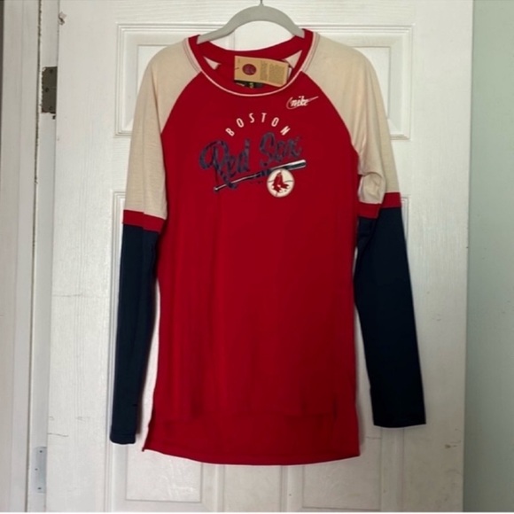 Nike Boston Red Sox Tee - Picture 1 of 6
